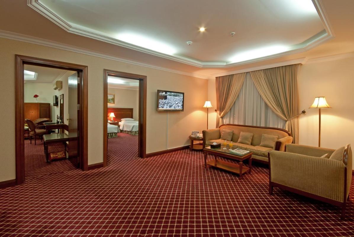 Отель Royal Casablanca Джедда Экстерьер фото